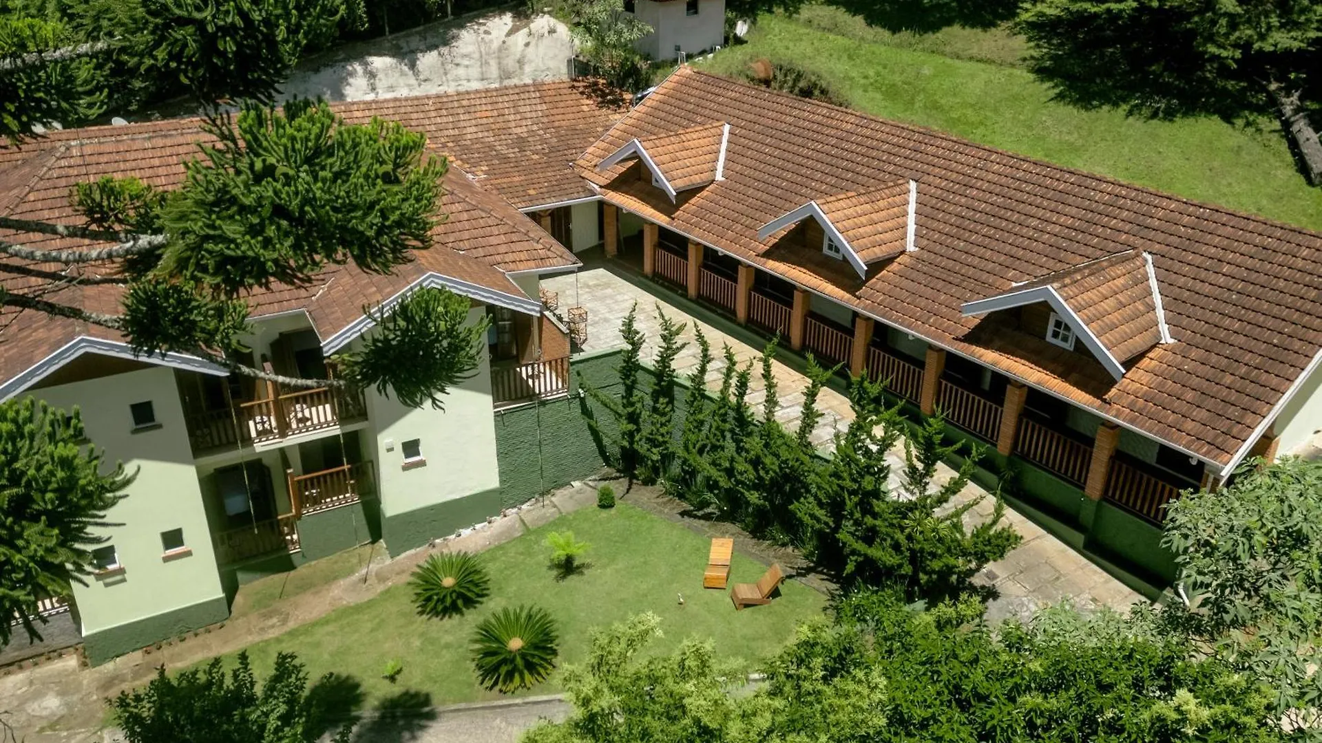 Velinn Pousada Vila Floratta Campos do Jordão